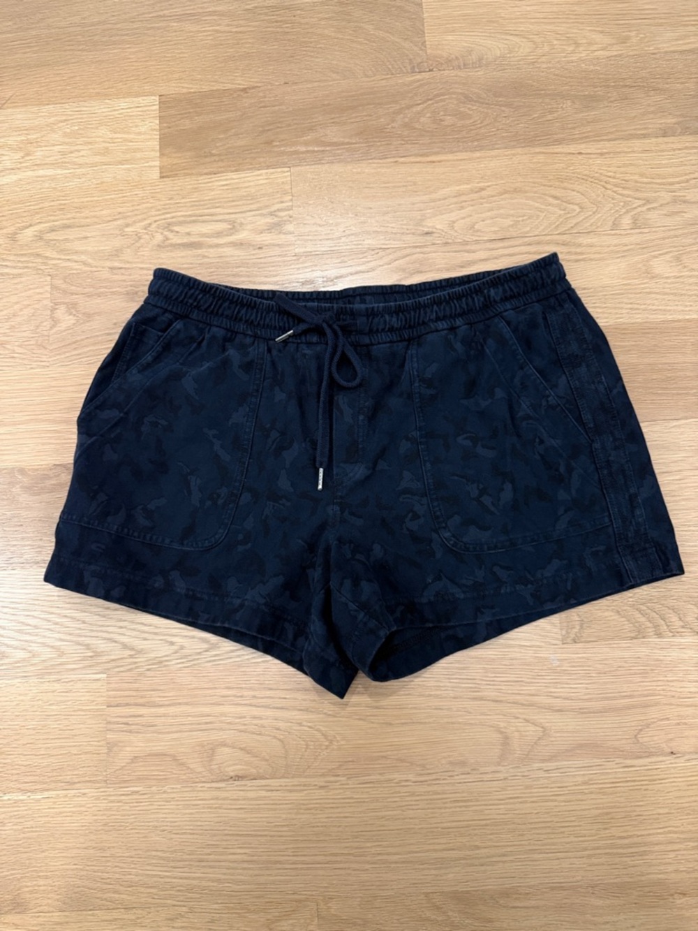 Athleta Black Camouflage Farallon Drawstring Athletic Shorts